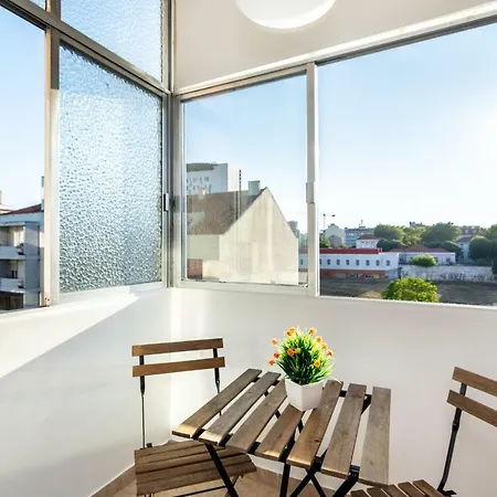 Whome | Estefania Deluxe Appartement *